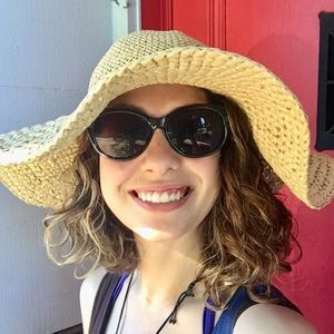 Meet your Posher, Jennie